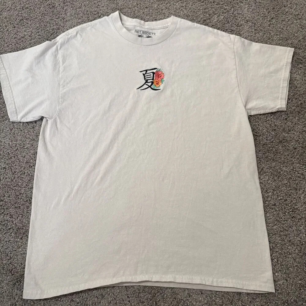 Riot Society Men Shirt Large Sand Embroidered Floral Chinese Character Skate Gym